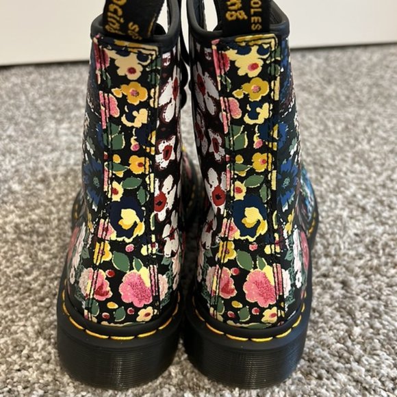 Authentic Doc Martens 1460 Pascal Floral Boots - Picture 4 of 8